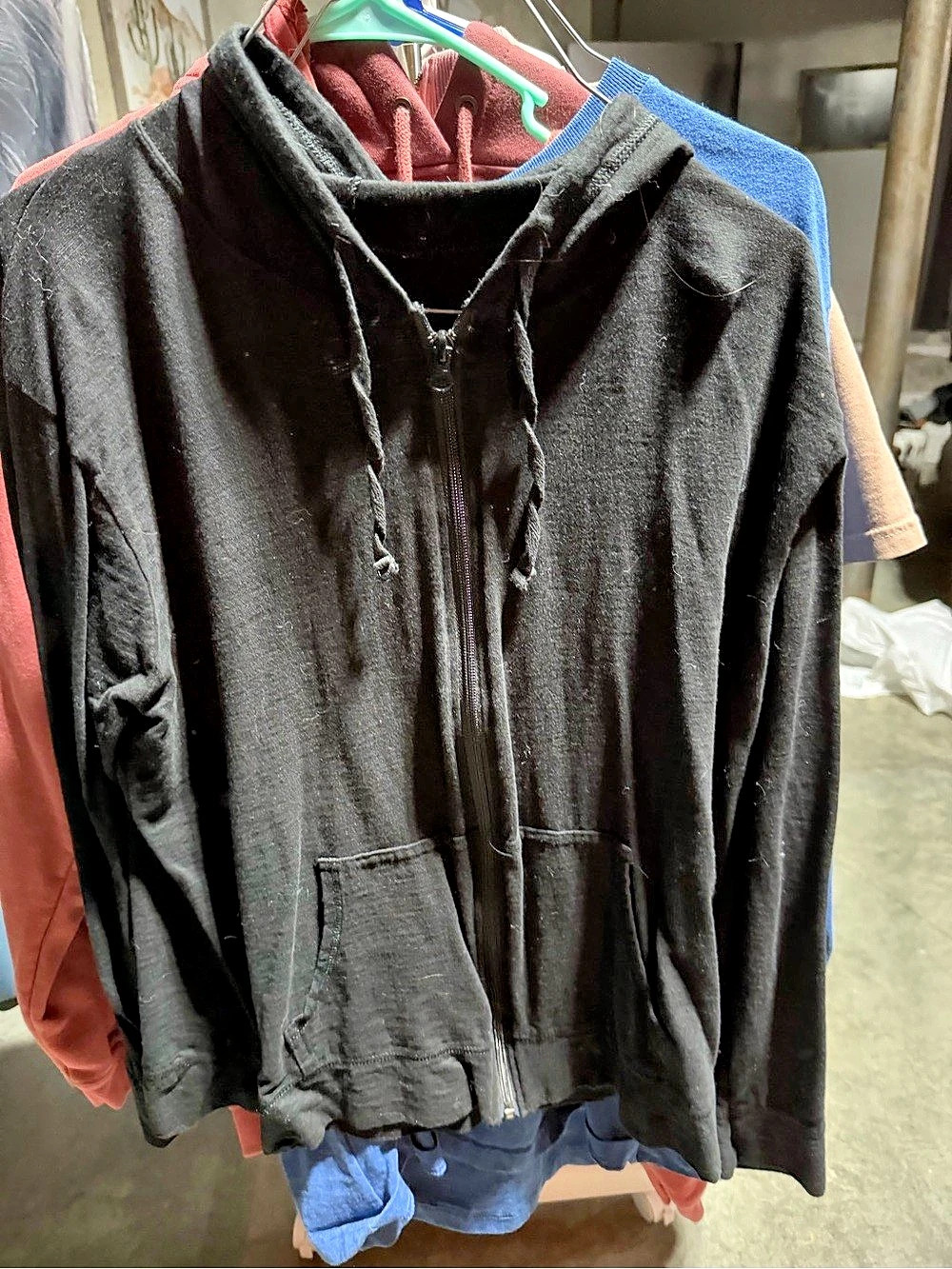 Hanes Black Zip-Up Hoodie XL
